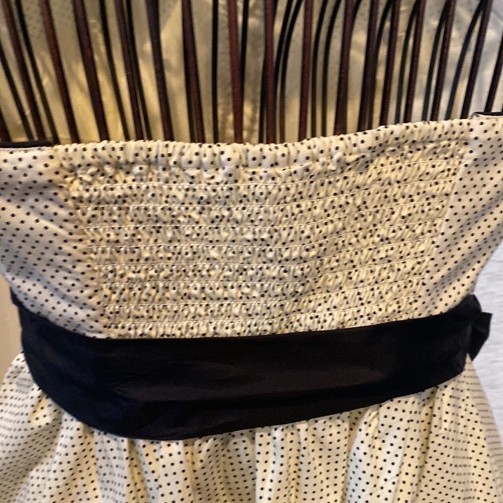 Anthropologie Girls from Savoy cream and black polka dot Novella dress - Picture 7 of 12